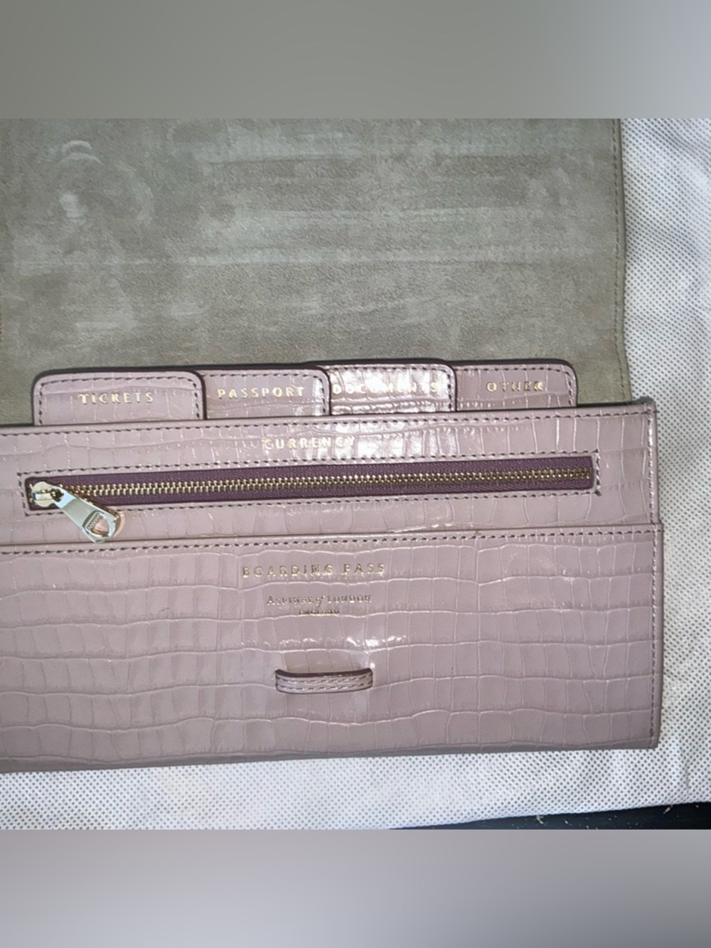 NWOT Aspinal Croc-Embossed Travel Wallet - Picture 3 of 11